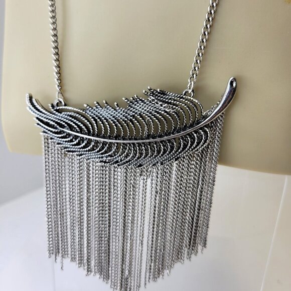 Tribal Motif Feather Pendant Necklace - Picture 1 of 12